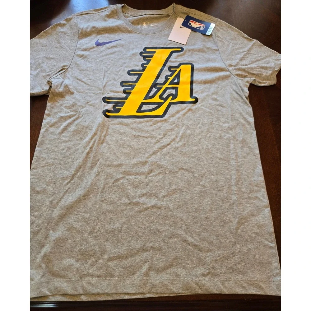 Nike NBA Los Angeles‎ Lakers Mens Large Gray Graphic T-Shirt LA Logo New NWT L